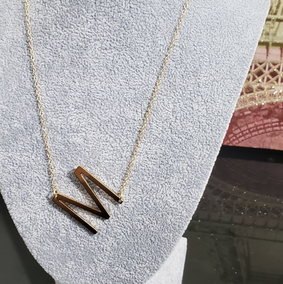 Letter F -  Letter Pendant Fashion Necklace - Picture 3 of 11